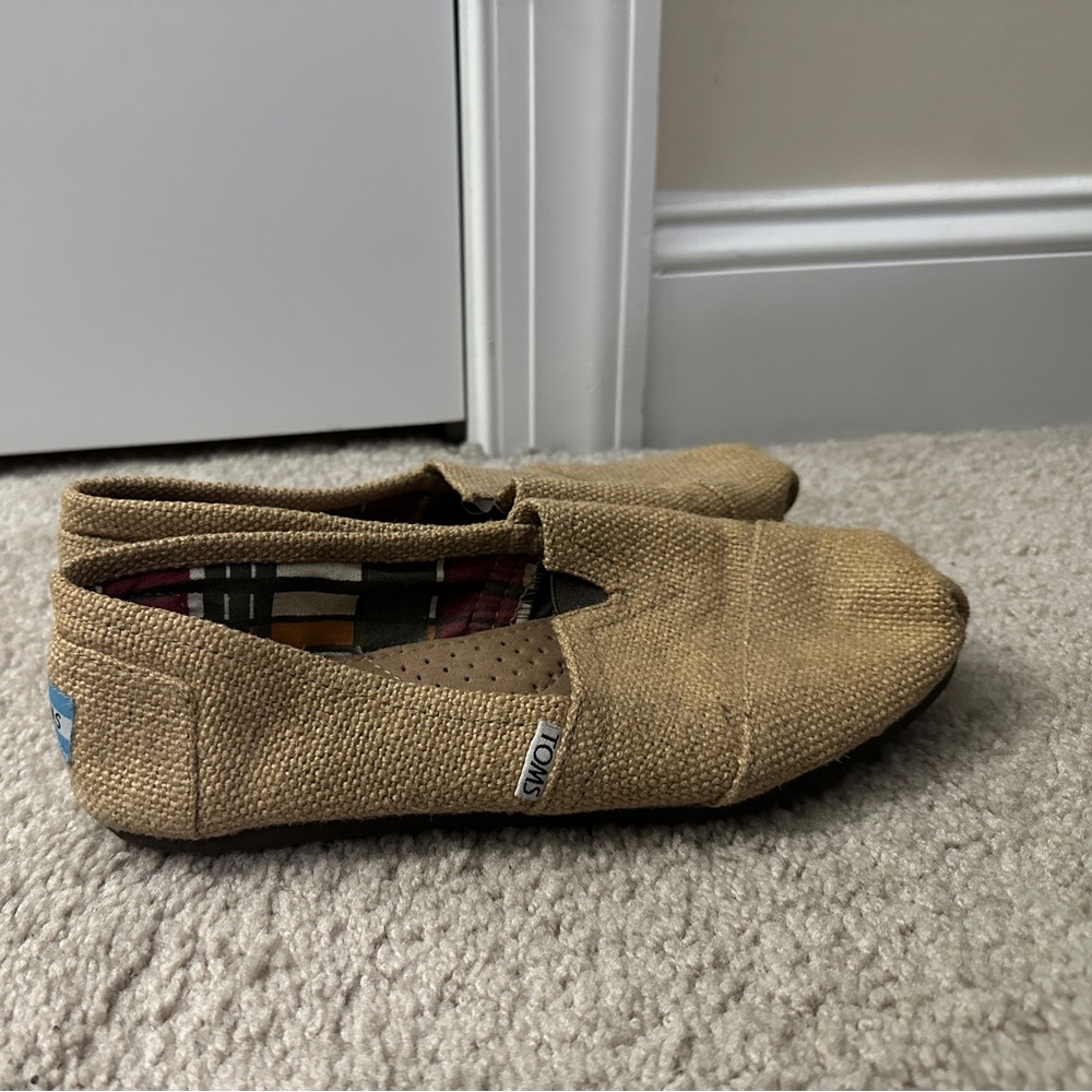 Tom’s Canvas Alpargatas Women’s Size 8